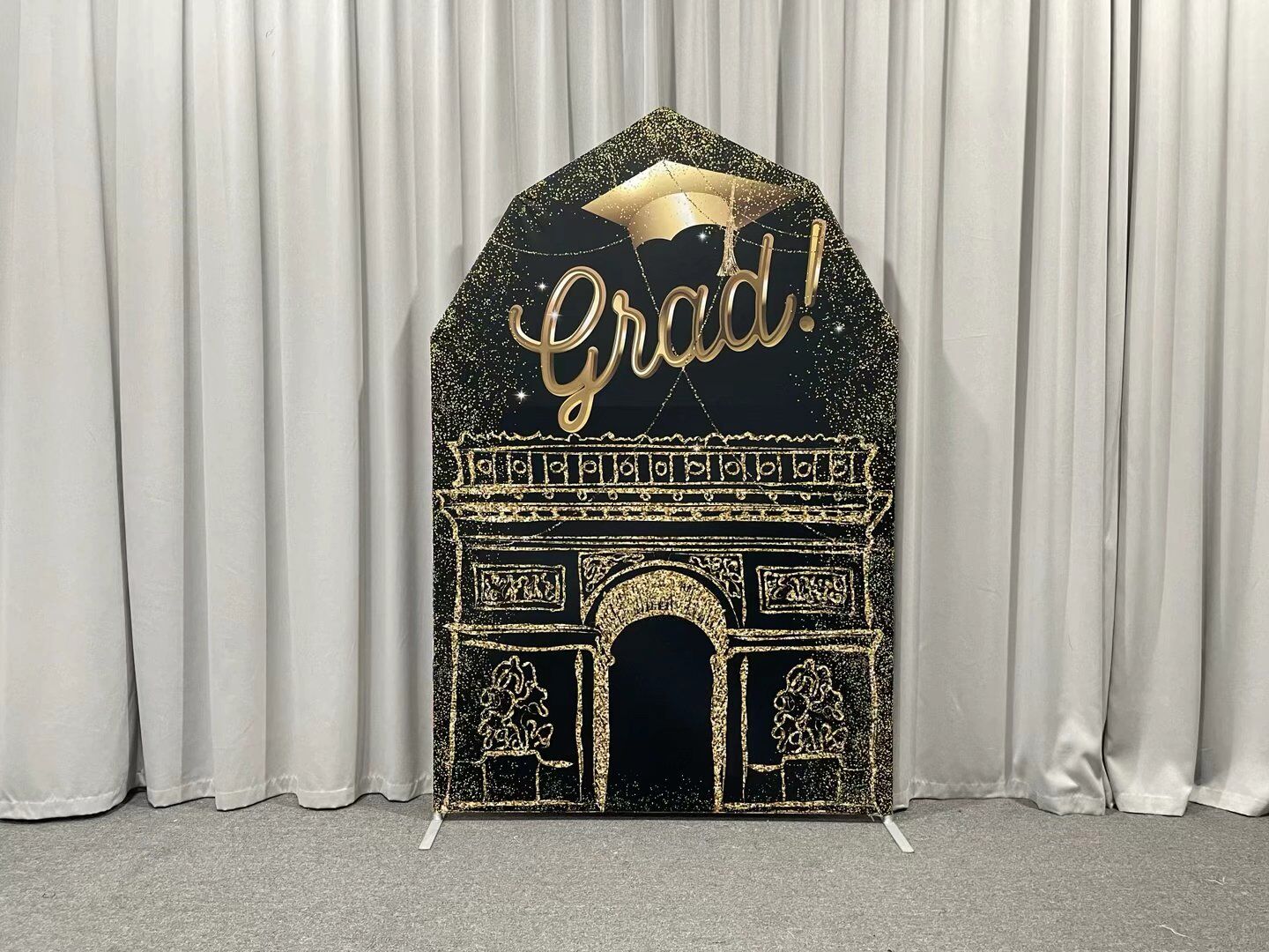 Flash Sale Mocsicka House Shape aluminum alloy Stand and Double-printed Cover Backdrop for Party Decoration