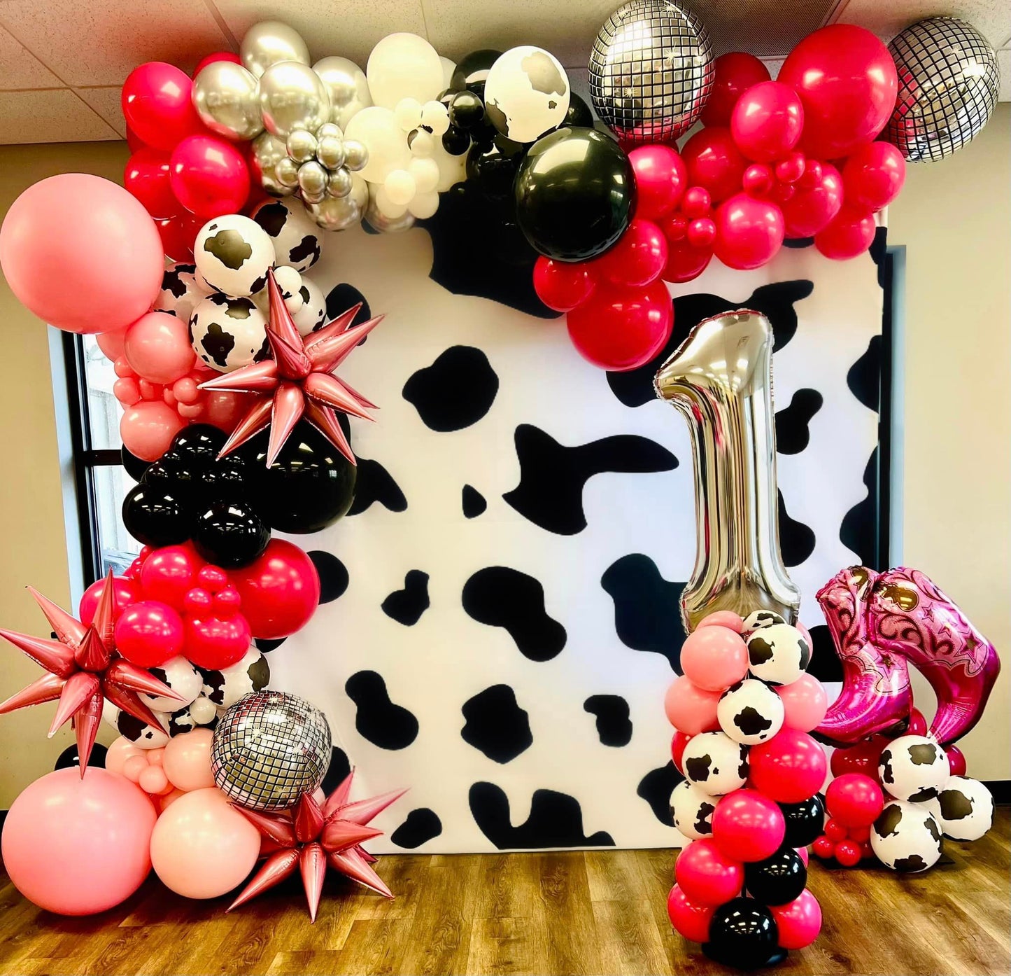 Mocsicka Farm Cow Birthday Backdrops for Children-Mocsicka Party
