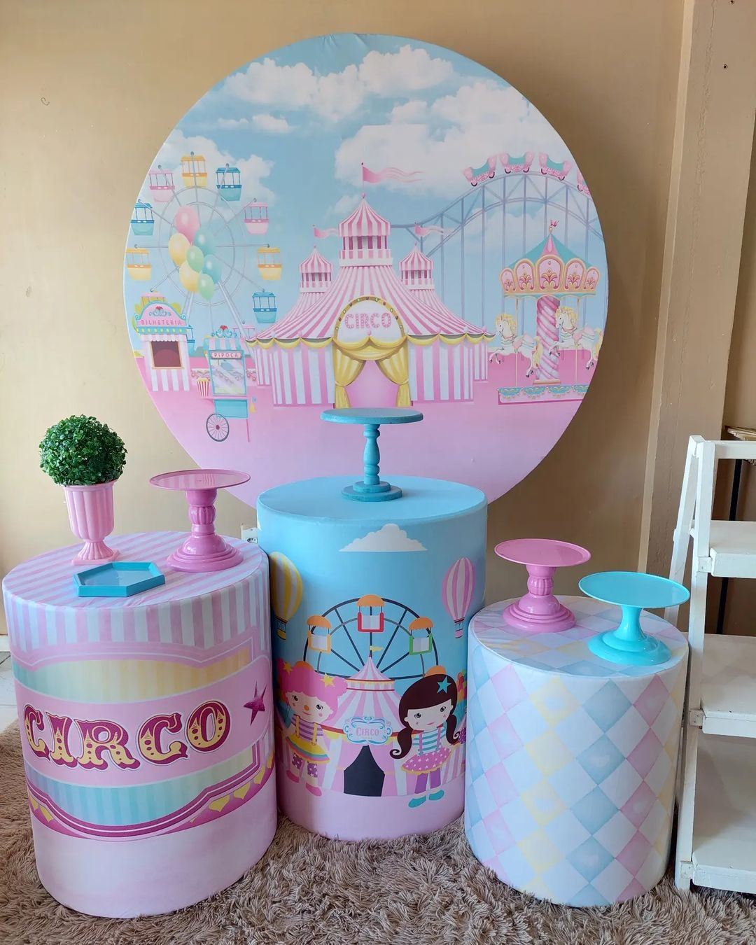 Mocsicka Custom Round cover and Cylinder Cover Kit for Party Decoration