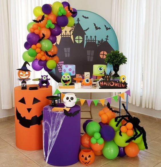 Mocsicka Black Castle Halloween Party Round Cover Backdrop