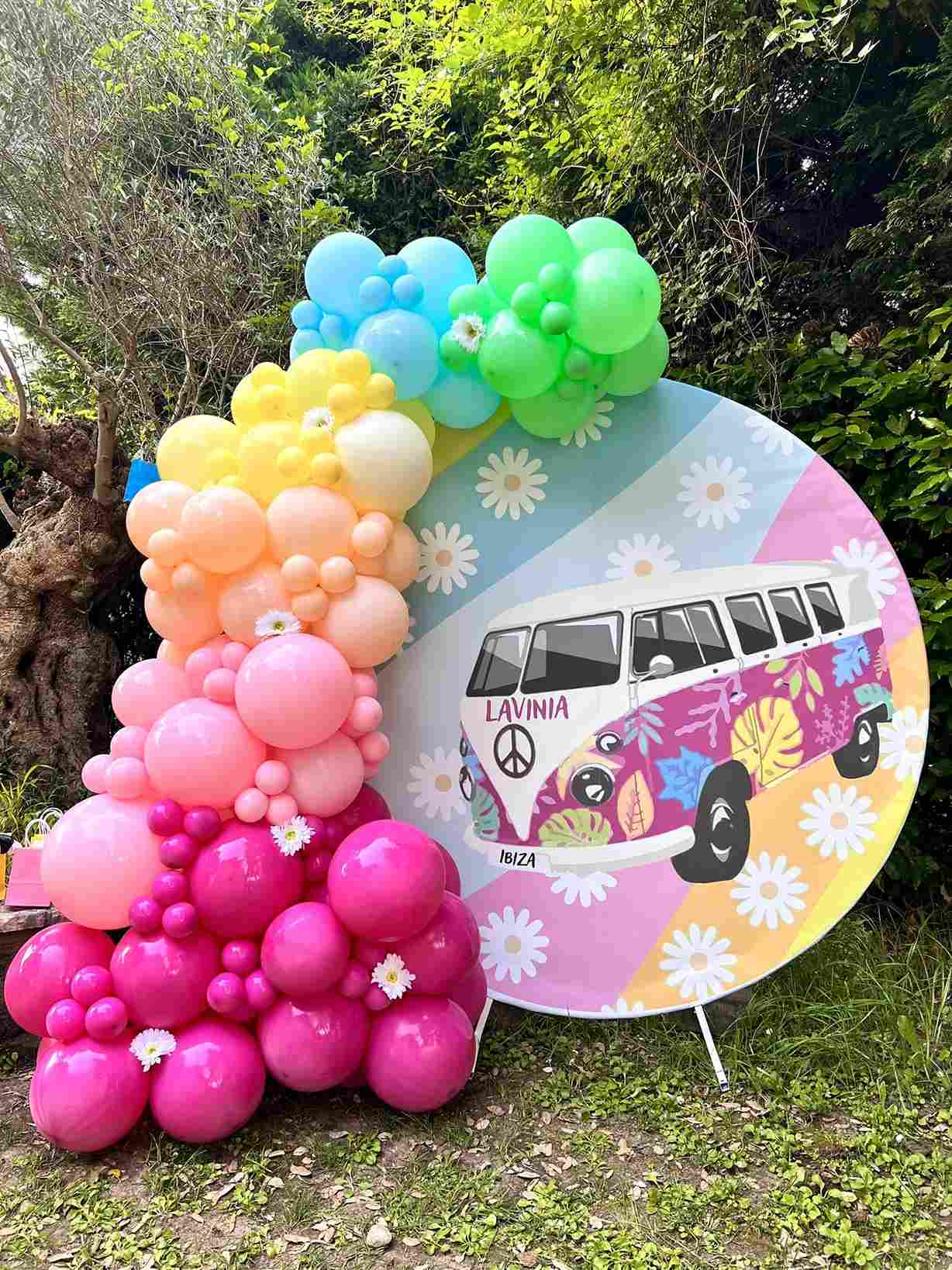 Mocsicka Daisy and Bus Groovy Birthday Party Round Cover-Mocsicka Party
