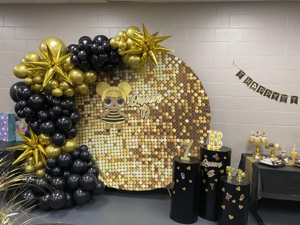 Mocsicka Glitter Golden Girl Happy Birthday Party Round Cover-Mocsicka Party