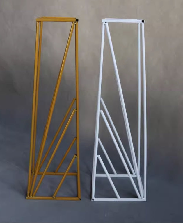 Flash Sale Mocsicka Metal Trapezoid Flower Decorative Stand for Birthday/Wedding Party