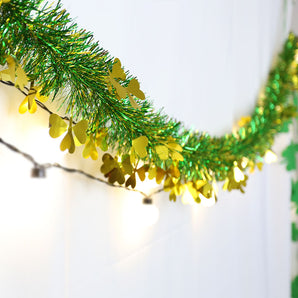 Mocsicka Madder Golden clover Color Strips Party Decoration