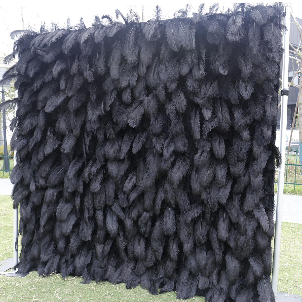 Mocsicka Noble Black Artificial Feathers Flower Wall Wedding Party Decor
