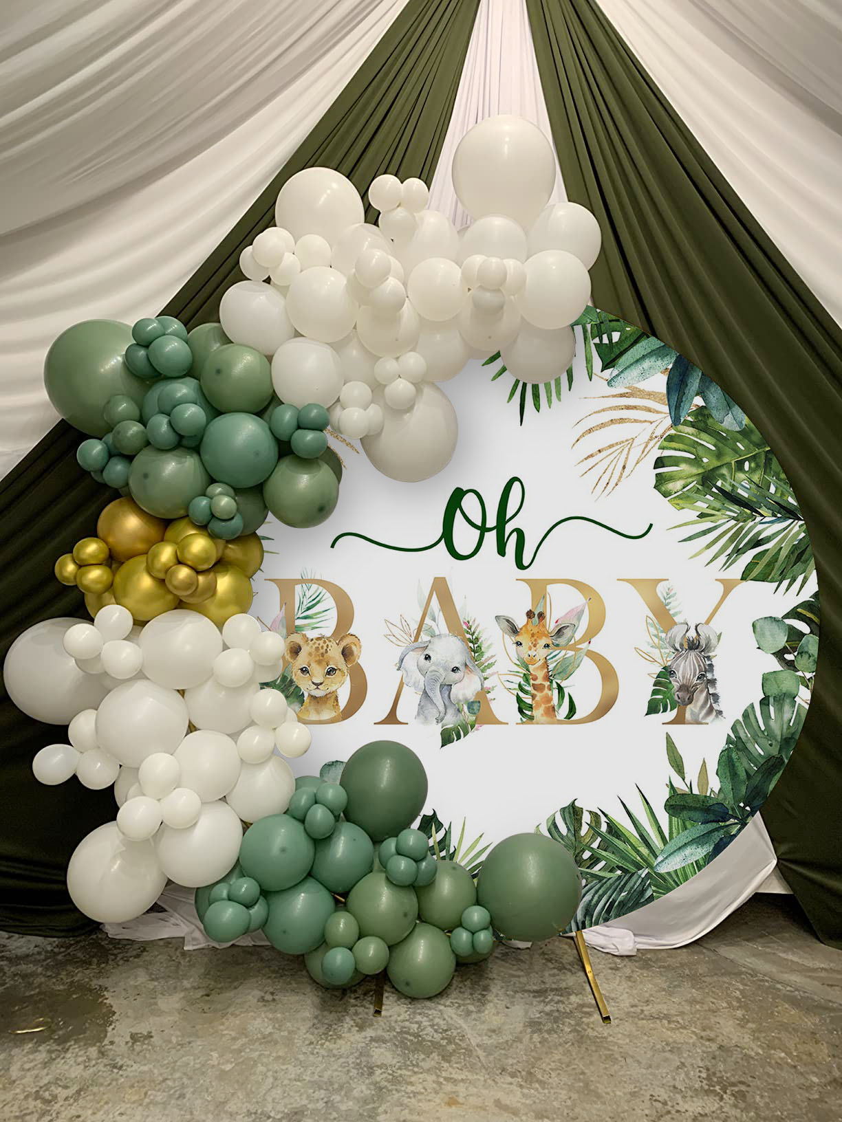 Mocsicka Plam Leaves and Little Animals Oh Baby Round Cover-Mocsicka Party