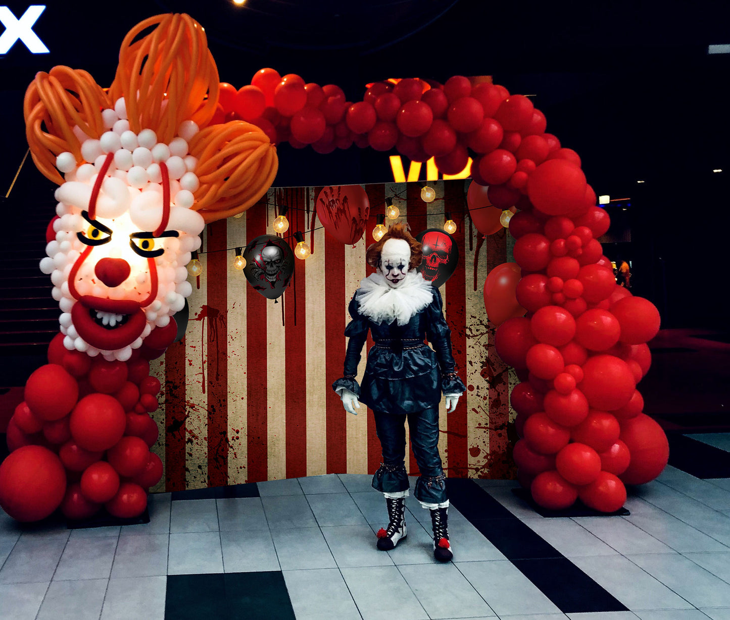Mocsicka Party Halloween Clown Amusement Park Party Background-Mocsicka Party