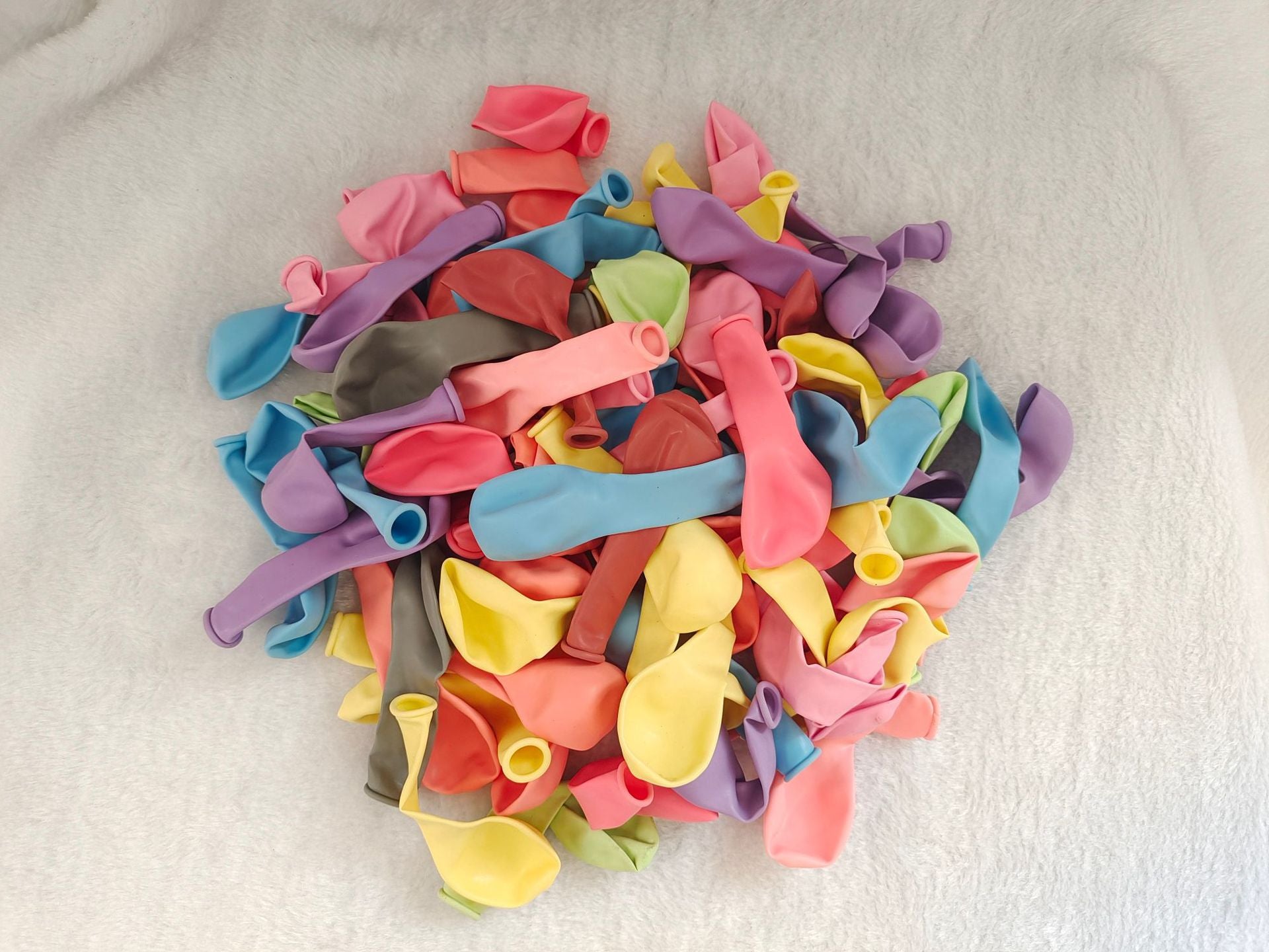 Mocsicka Party 5 inch Solid Color Balloon Party Decoration 200 Pcs-Mocsicka Party